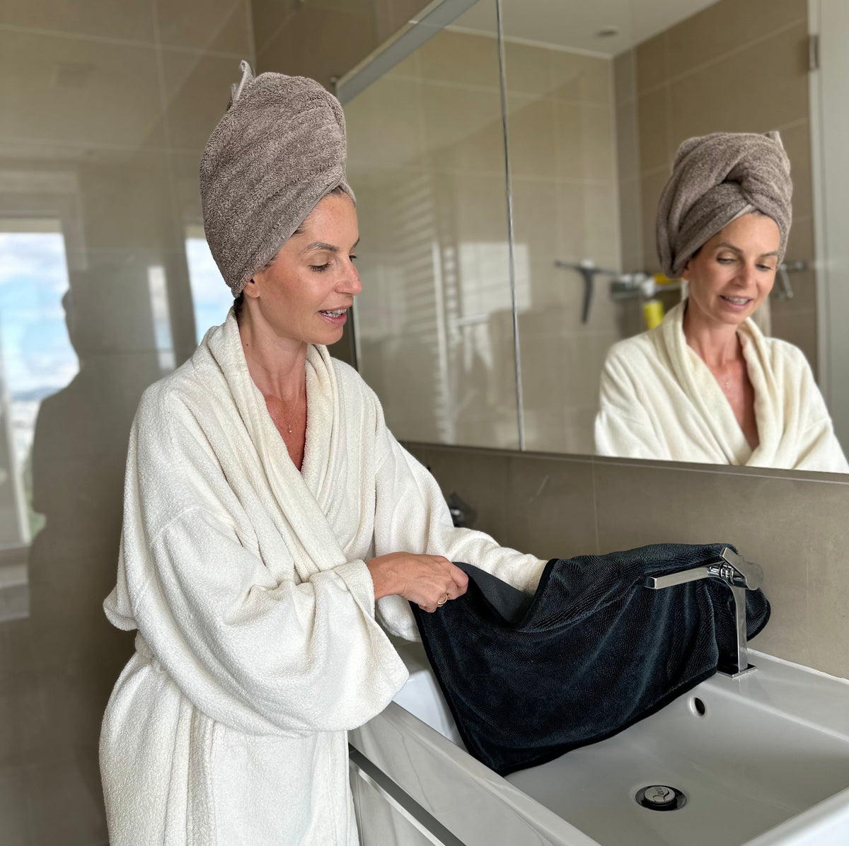 ShinyWipes™ Premium Drying Towel